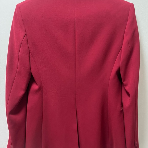 Theory Crepe Power Jacket in Bright Raspberry, size 4 - Picture 7 of 11